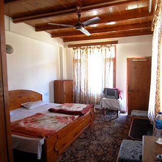 TG Stays Naggar Road, Manali 2